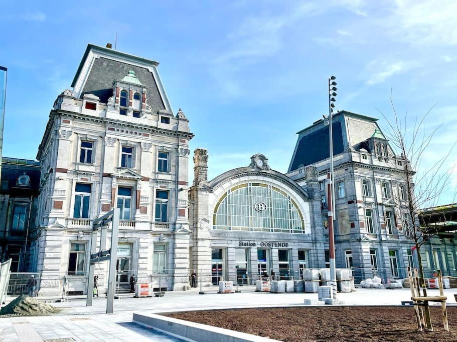 Ostend Chic, Luxe Loftstijl In Oostende Bagian luar foto