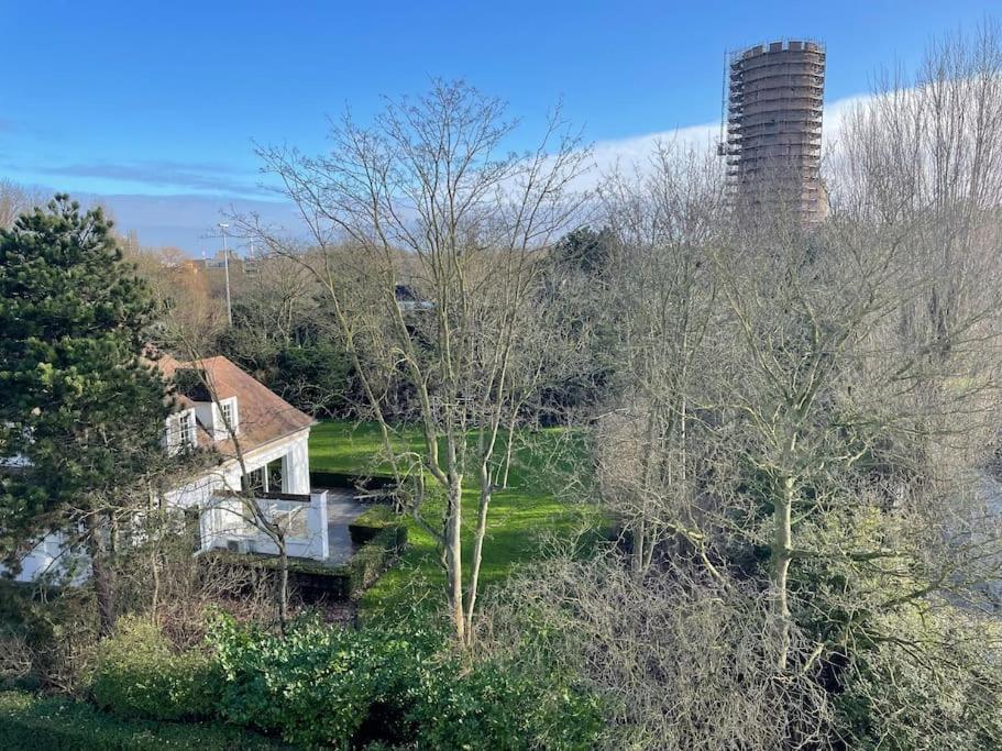 Ostend Chic, Luxe Loftstijl In Oostende Bagian luar foto