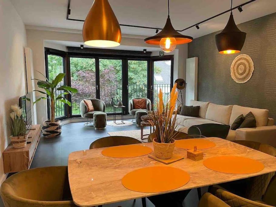 Ostend Chic, Luxe Loftstijl In Oostende Bagian luar foto